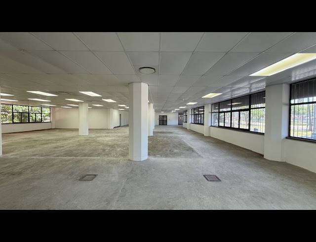 1,439M² OFFICE TO LET IN DURBAN CENTRAL
